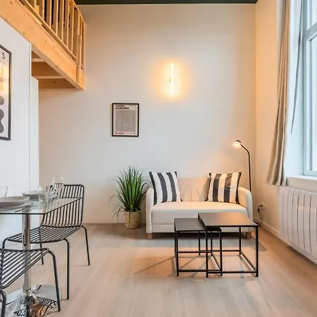 Equipe Pour Personne דירה *