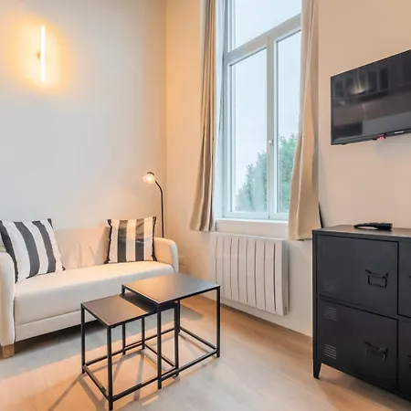 Equipe Pour Personne * וילנב ד'אסק